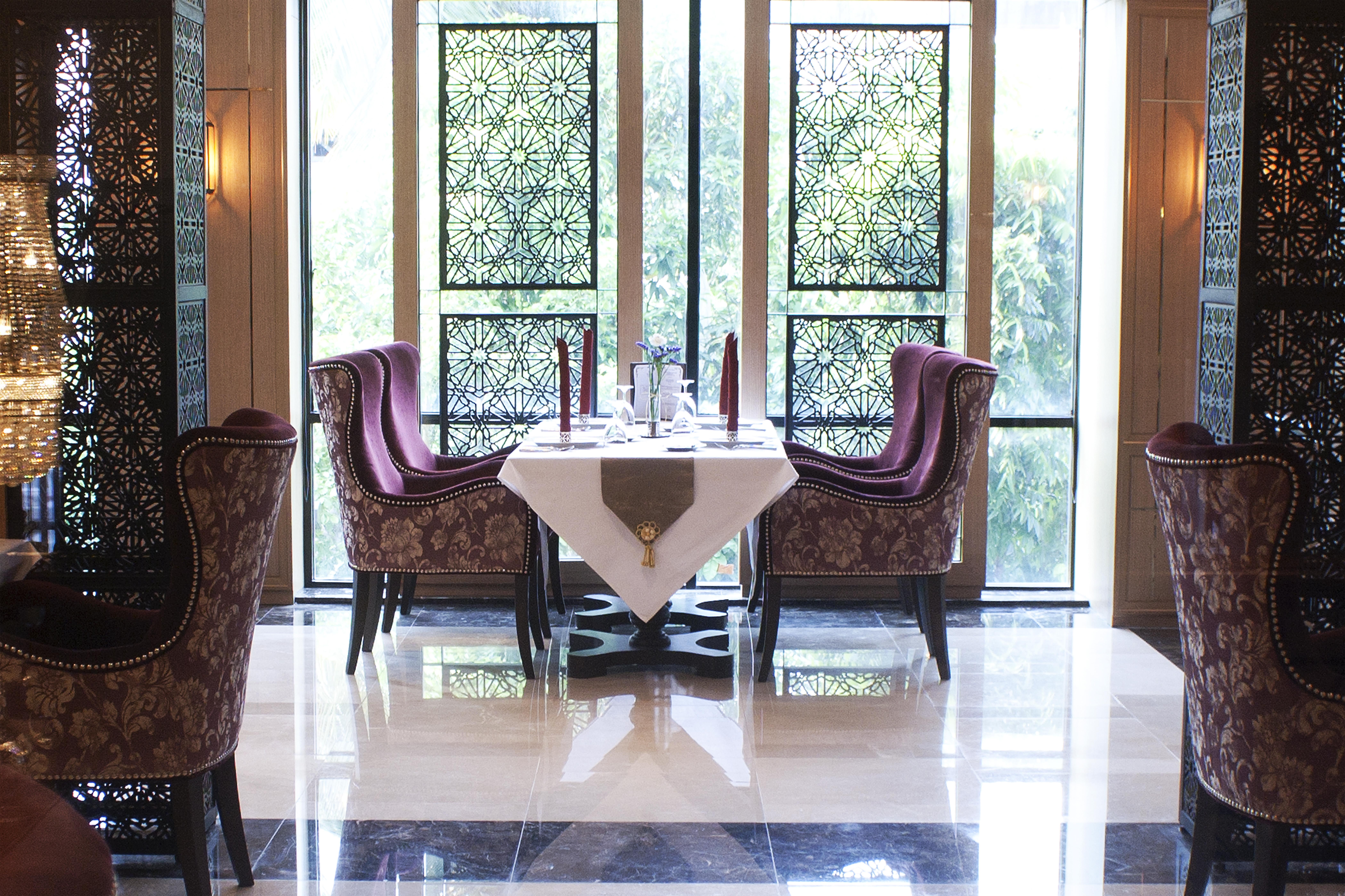 โรงแรมอัล มีรอซ กรุงเทพ - โรงแรมฮาลาลชั้นนำ 5* กรุงเทพมหานคร